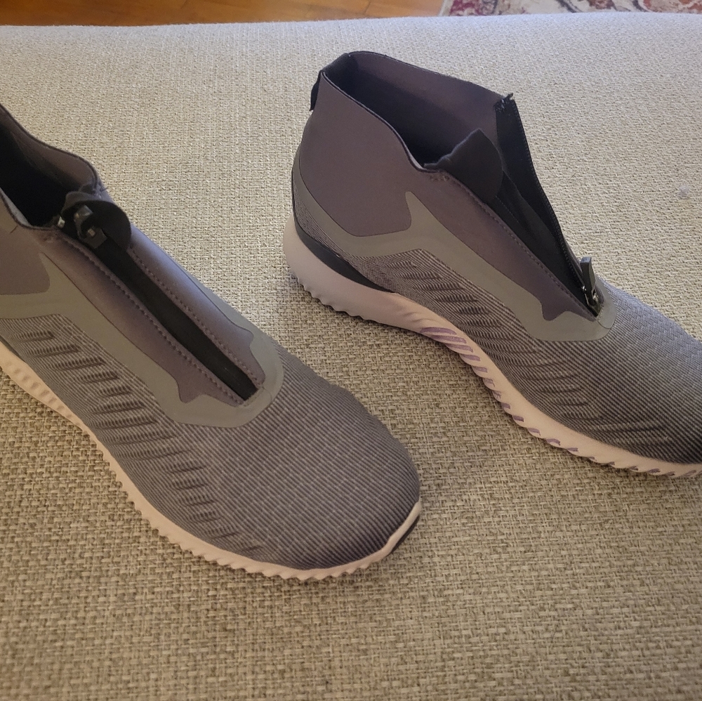 Adidas Alphabounce Zip sz 9